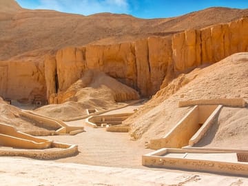 Luxor Day Tour: Valley of the Kings and Hatshepsut Temple