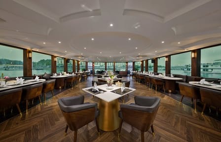 Luxury Day Tour with Cruise and Kayaking in Halong Bay
