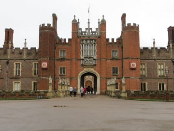 Hampton Court Palace