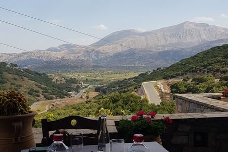 Knossos & lasithi plateau villages,Zeus’s land,&olive oil factory