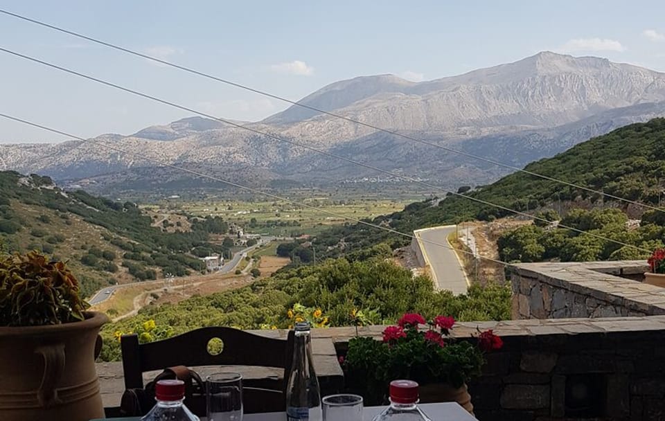 Knossos Palace and Lasithi Plateau Villages Tour in Crete