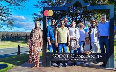 Robben Island and Table Mountain Guided Tour from Cape Town