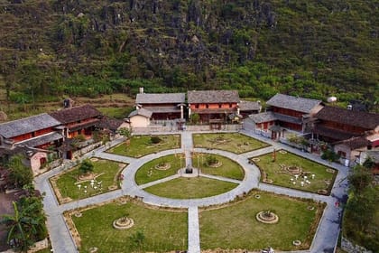 From Hanoi: 4-Day Motorbike Ha Giang Loop by sleeper bus 2 ways