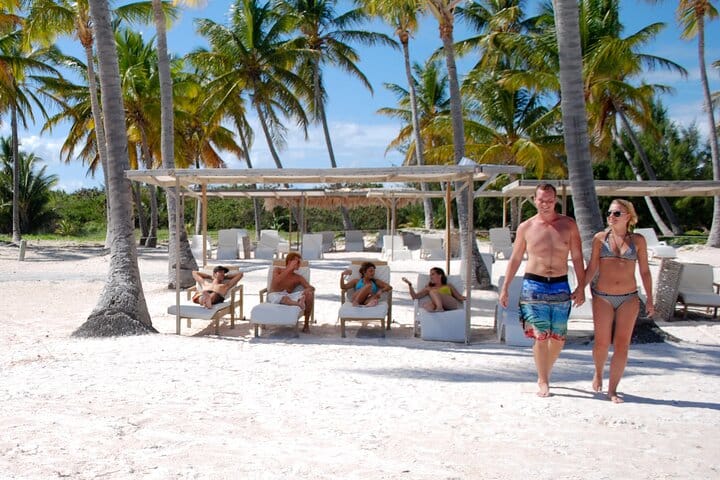 Luxury Catamaran Cruise: Snorkel, Beach Club, Cenote & Open Bar 6