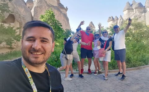 Cappadocia Red Tour: Explore Avanos and Göreme Landscapes