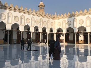 Sightseeing Private Full-Day Tour Visiting Coptic and Islamic Cairo with Lunch