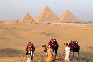 Two days trip to Giza pyramids,Sakkara Cairo main sites from Alexandria port