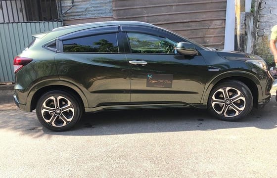 Private Driver for 14 days in Sri Lanka