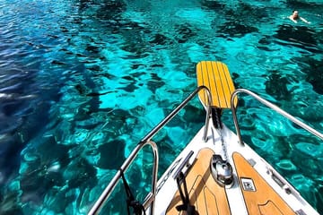 Private Boat Charter to Comino's Blue Lagoon from Attard