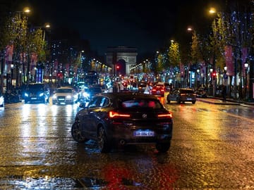 Private 3-Hour Walking Tour of Iconic Paris Sights