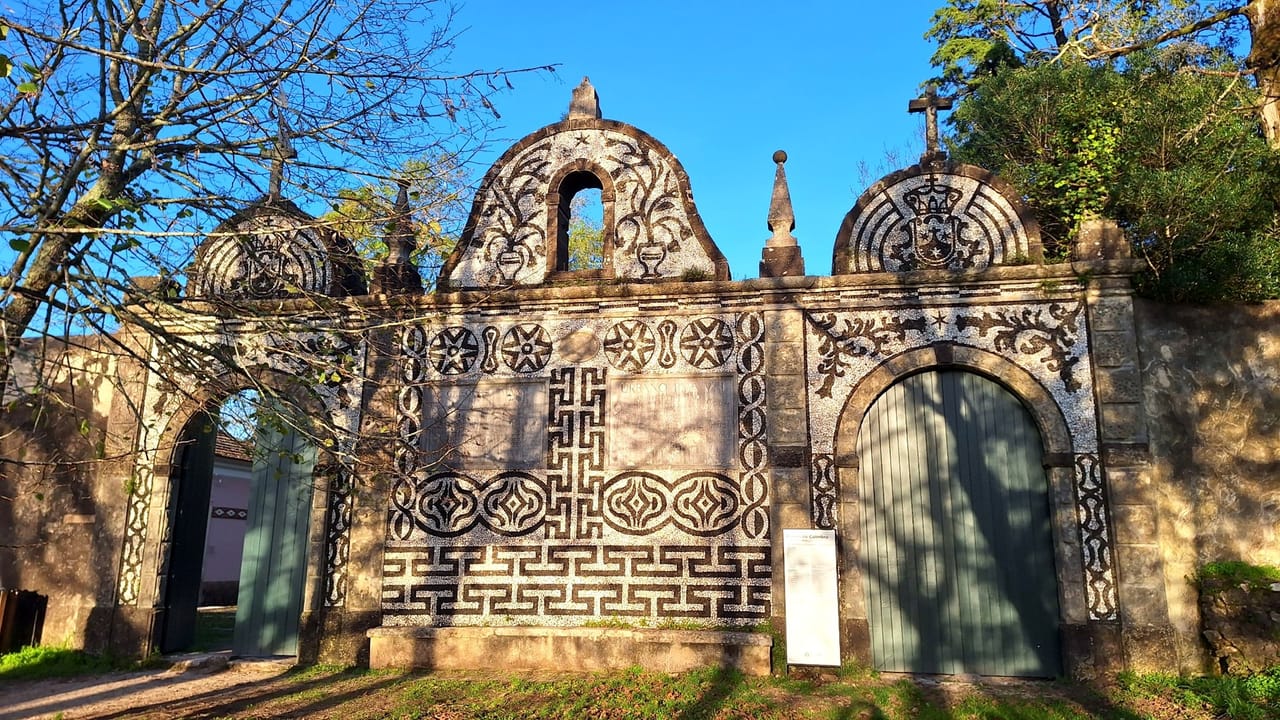 Private Coimbra & Buçaco Tour with Forest Walk & Palace 2