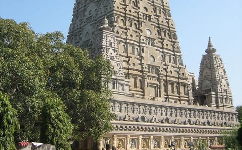Bodhgaya and Varanasi Spiritual Heritage Tour (5 Days)