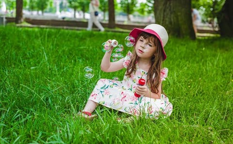 Baby Photography Session in Villa Borghese Gardens, Rome