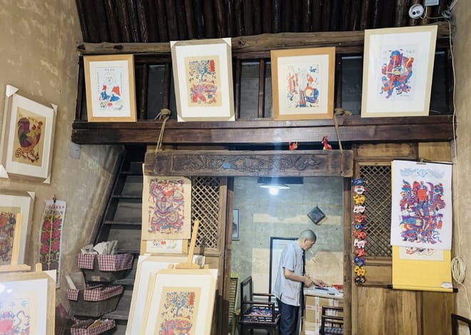 Private Day Tour to Yuanjia Village from Xian: Han Costume Class, Cave House etc 3