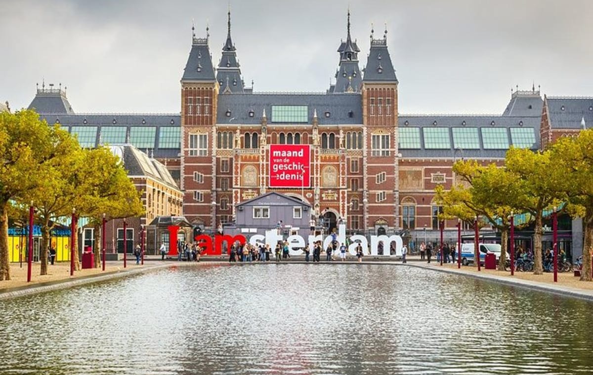 Private tour :Traditional Holland and Amsterdam city tour from Brussels Full day