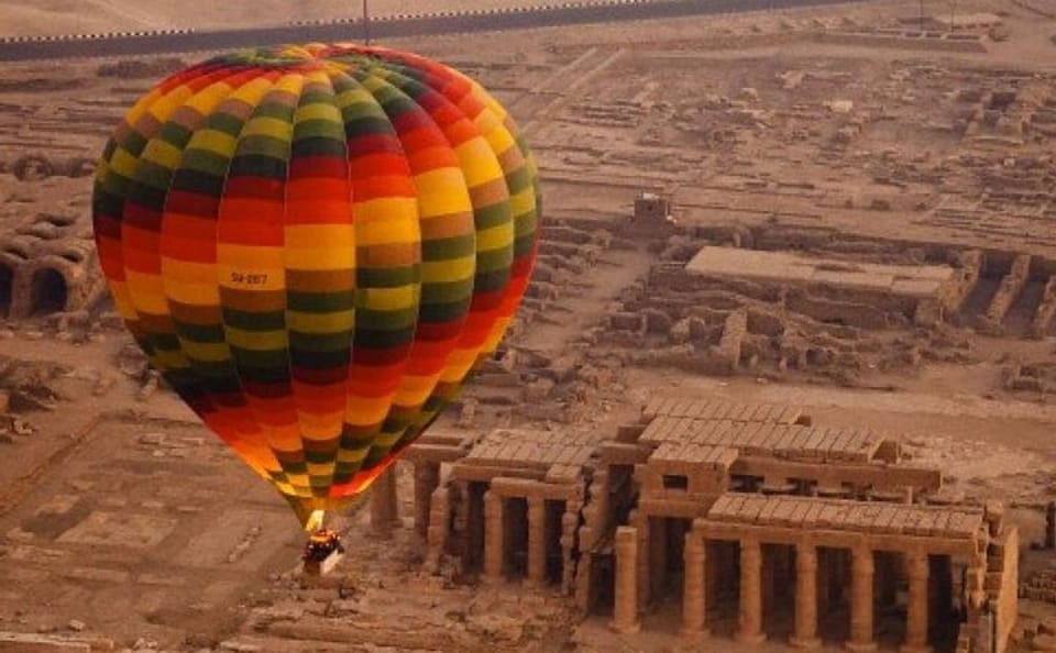 Overnight Luxor Tour with Hot Air Balloon from Hurghada