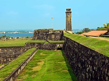 Colombo to Galle Fort Historical Bus Tour