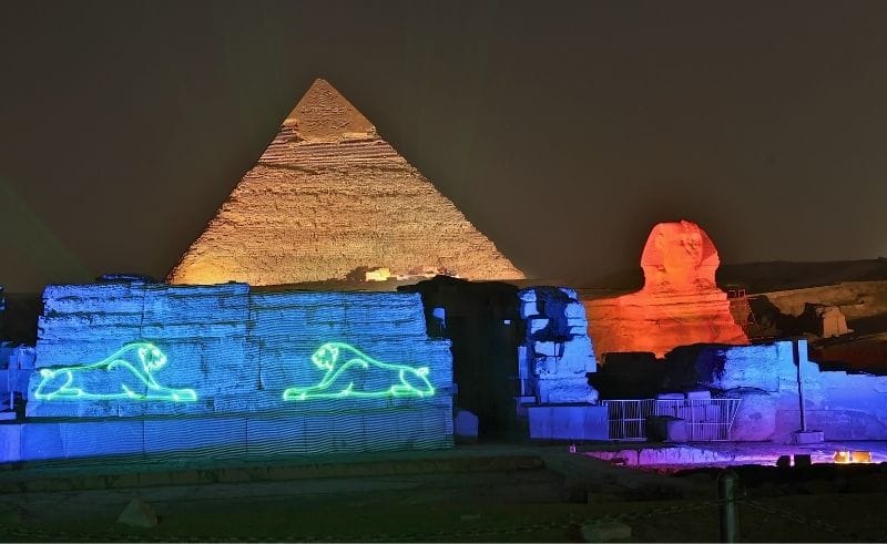 Cairo: Sound and Light Show at Giza Pyramids: A Night of Ancient Spectacle With Dinner