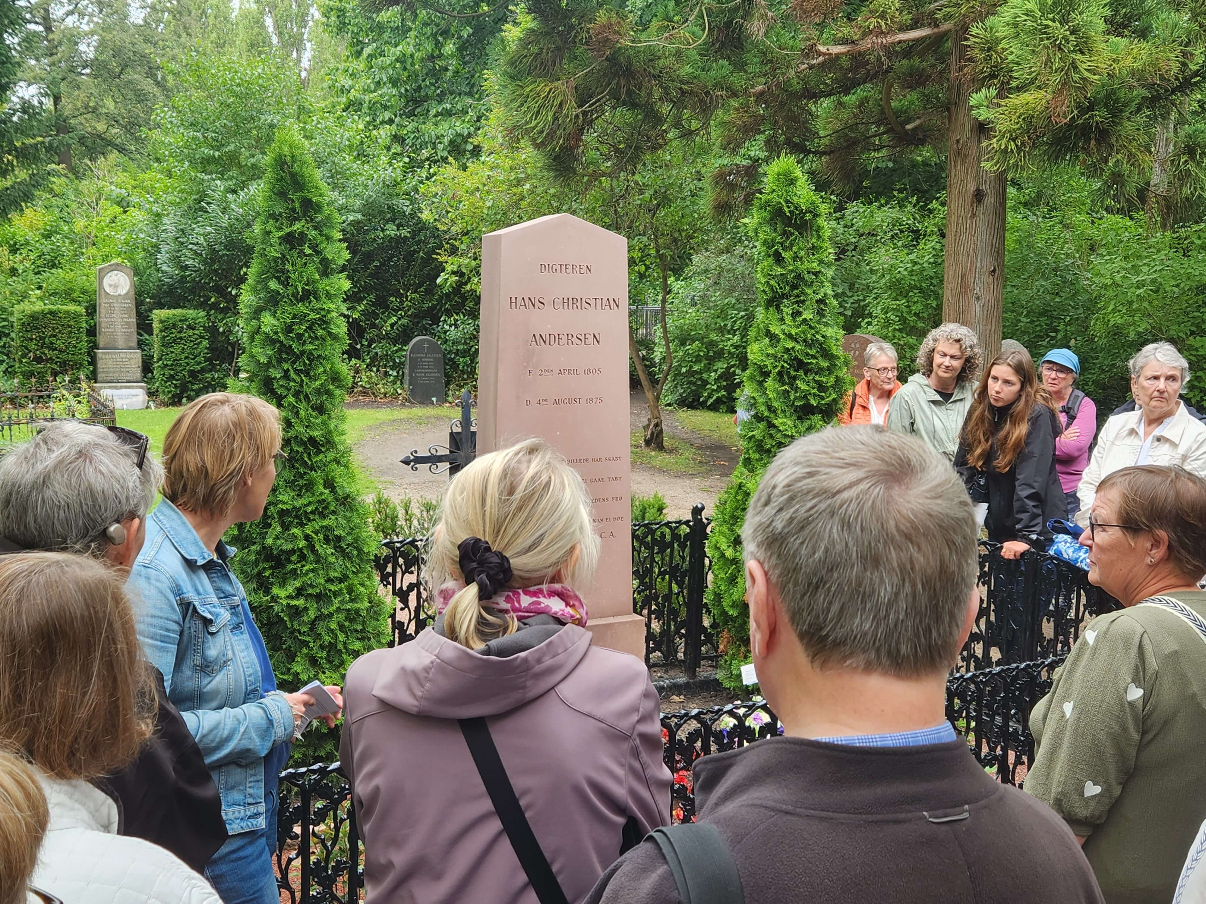 The tour takes you through Assistents kirkegård, and a look into Hans Christians Andersens life and his mark on history 