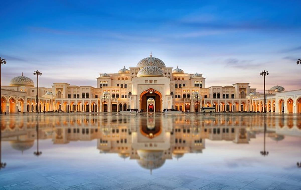 Abu Dhabi City Tour – Discover the Soul of the UAE
