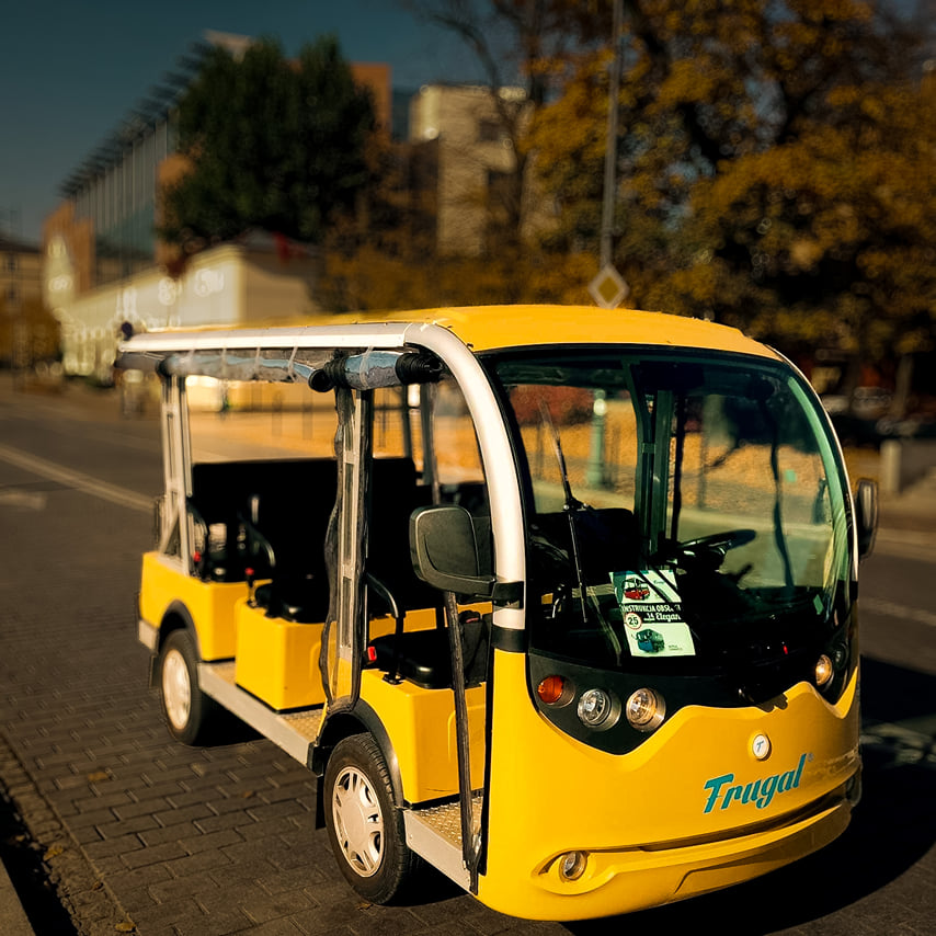Krakow: Kazimierz Quarter and former Jewish Ghetto Sightseeing by Electric Golf Cart 3