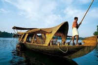 Backwater of Kerala - Chuttibaaz.com