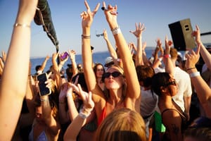 Flextrip X Out to Sea - Split Boat Party with Blue Lagoon Swim Stop, DJs and After-Party