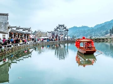 Xidi Ancient Village UNESCO Half-Day Private Tour from Huangshan
