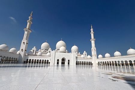 Abu Dhabi City Tour Grand Mosque Entrance Private