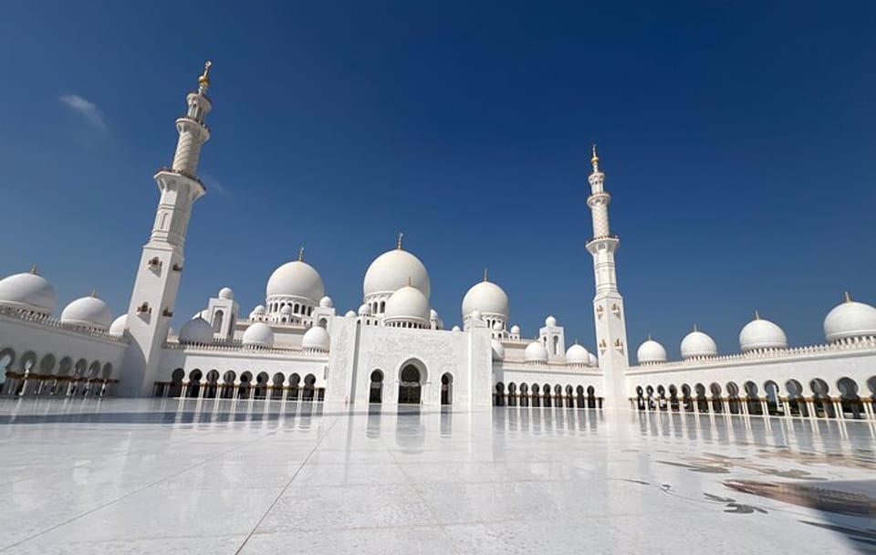 Abu Dhabi City Tour Grand Mosque Emirates Palace Entrance