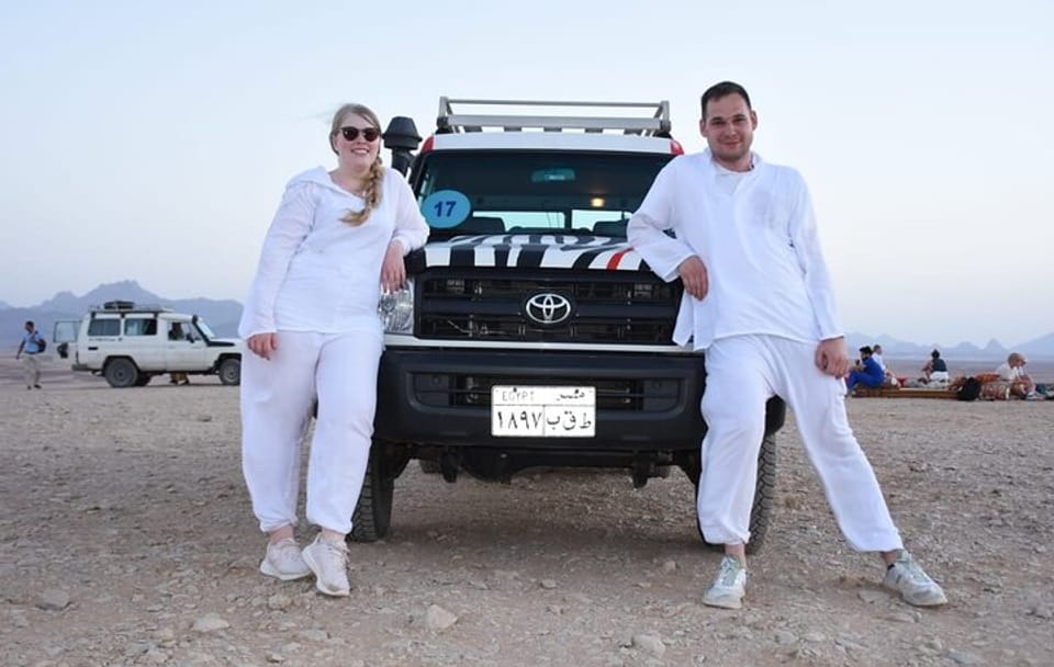 Jeep Safari and Stargazing Dinner Experience in Hurghada