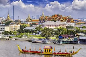 Bangkok: Old Town & Temples Exploration Game