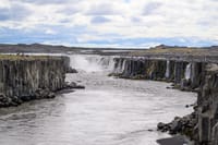 Diamond circle, waterfalls and amazing landscapes 6