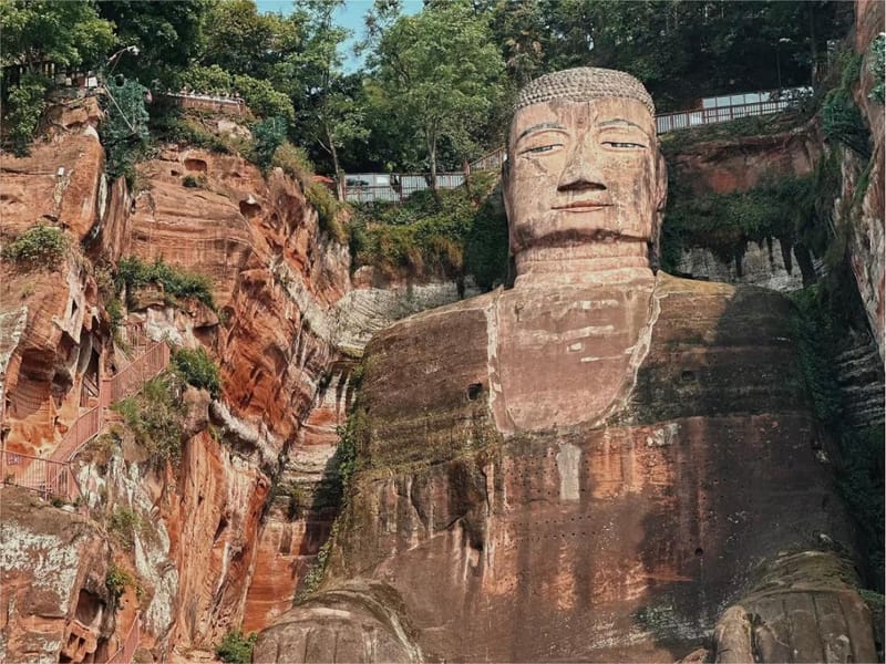 One-Day Leshan Giant Buddha and Tea Terrace Tour