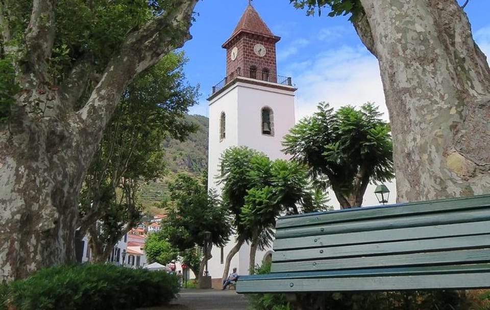 Half-Day 4X4 Tour of Traditional Farmers Market in Funchal