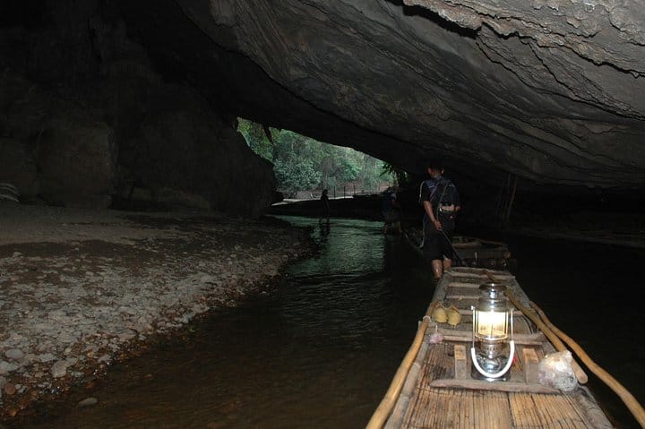 Tham Lod Cave & Pre-Historical Tomb & Bamboo Bridge 7