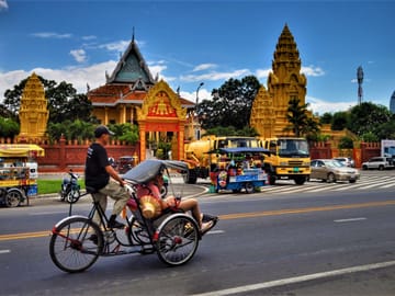 Prek Toal Birds Sanctuary & floating Village Private Tours from Siem Reap