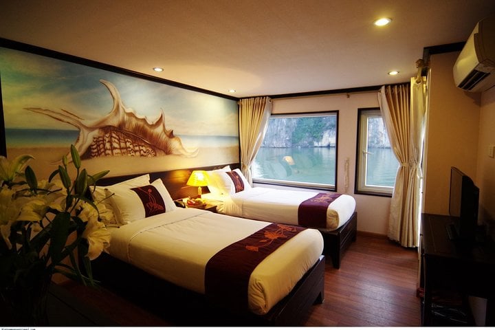 Huong Hai sealife cruise - bedroom