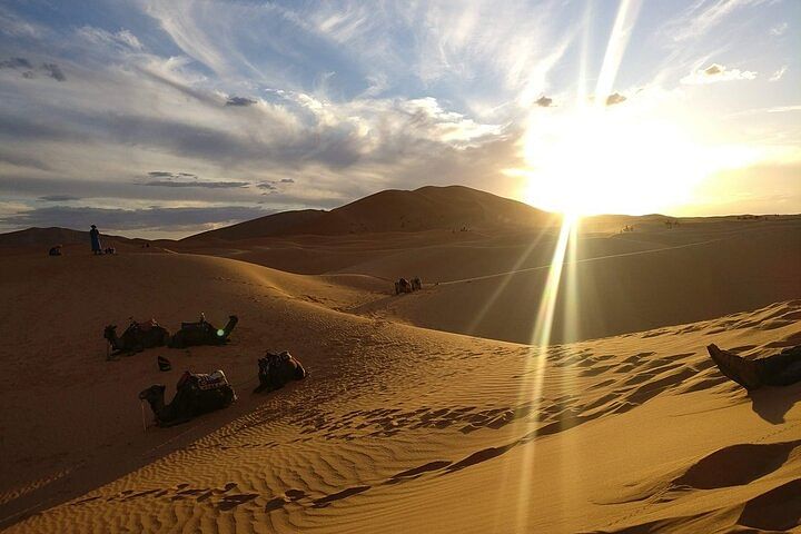 Marrakech to Merzouga Desert Adventure: Camel Ride & Scenic Tours