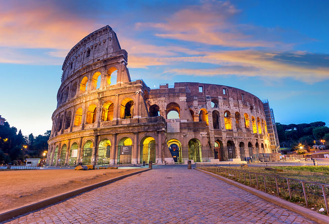 Semi-private tour of Colosseum and ancient Rome - maximum 15 people