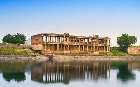 Cultural and Wildlife Tour of Gujarat: Ahmedabad to Diu