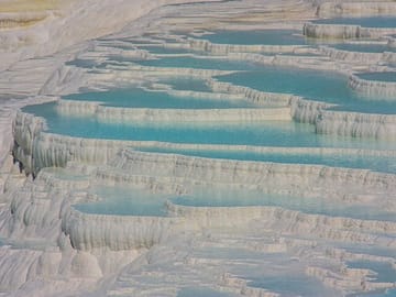 Private Full Day Tour of Alaçatı and Pamukkale from Izmir