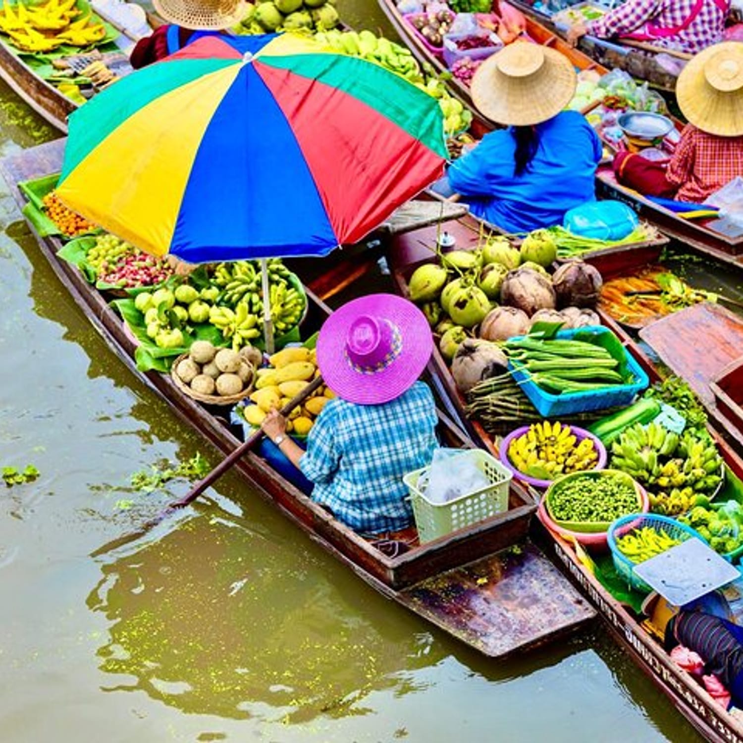 Bangkok Private Tour: Floating Market & Train Market Experience