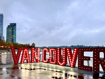 Private Vancouver Highlights Tour with Capilano Suspension Bridge