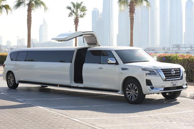 Stretch Limousine Panoramic City Tour of Dubai
