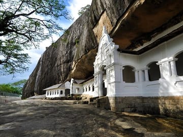 Anuradhapura-And-Aukana-All-Inclusive-Day-Tour-From-Polonnaruwa-1