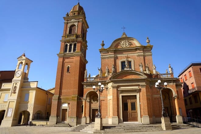 Discover Verona’s Historic Heart on a Private Tour from Venice