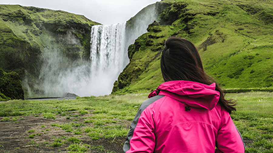 South Coast Adventure: Small Group Day Tour from Reykjavik