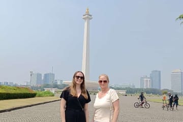 Jakarta Half Day Visit The Monument with Highlight City Tour
