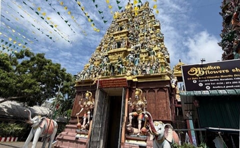 Colombo Tuk Tuk City Tour with Local Driver and Highlights